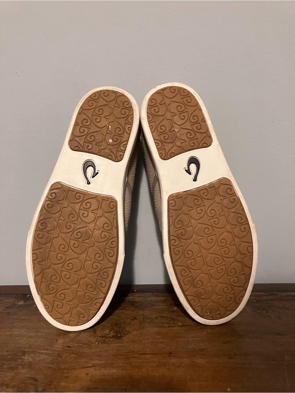 OluKai Pehuea Leather Slip-On Sneakers Clay - Picture 8 of 12